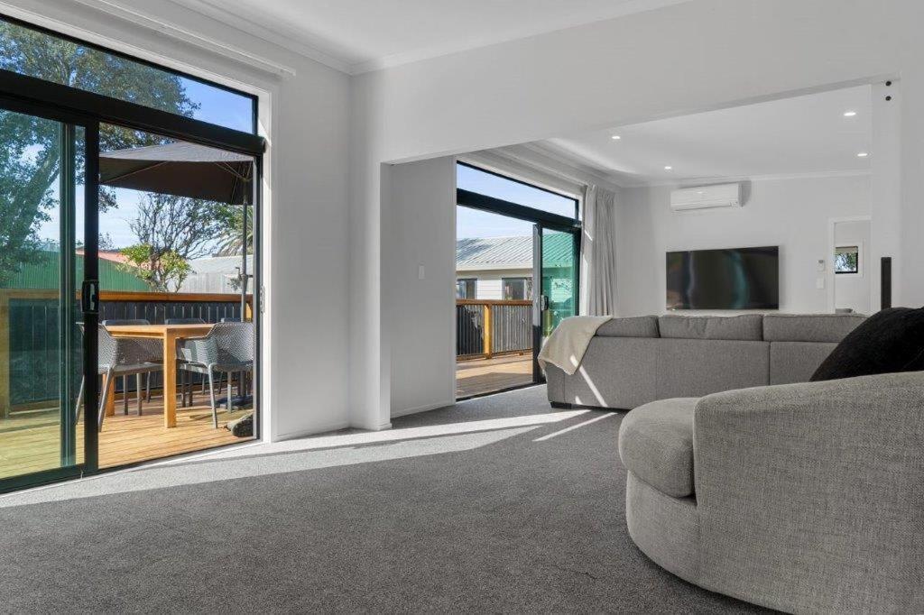 Villa Recline On Leo Waihi Exterior foto
